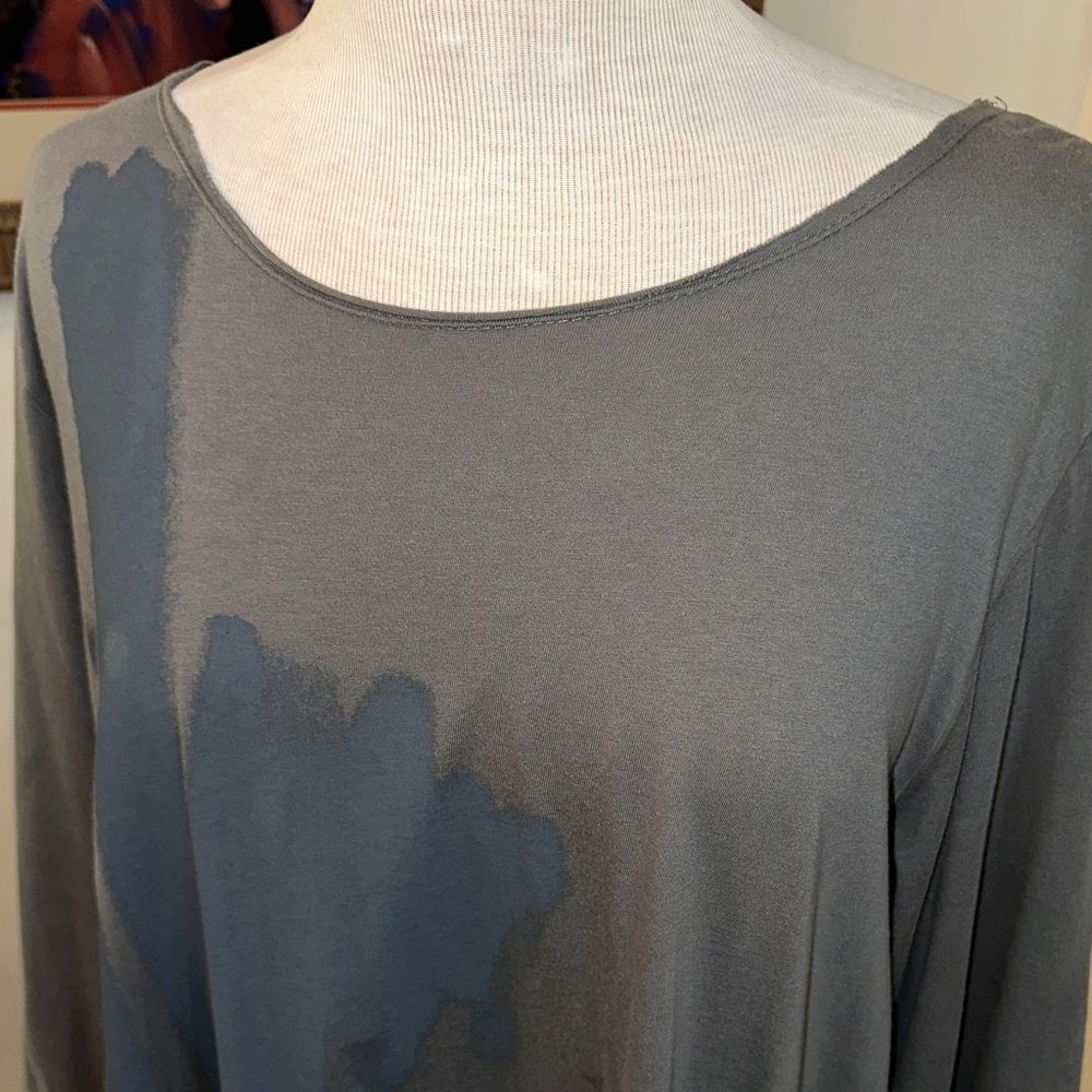 LUUKAA Green Top w/ Graphic Design Size 18 - Picture 7 of 11